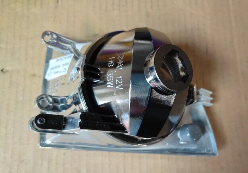 Front Left N/S/F Fog Light Fits Skoda Roomster/Fabia II OE-5J0941701 - Image 2 of 4