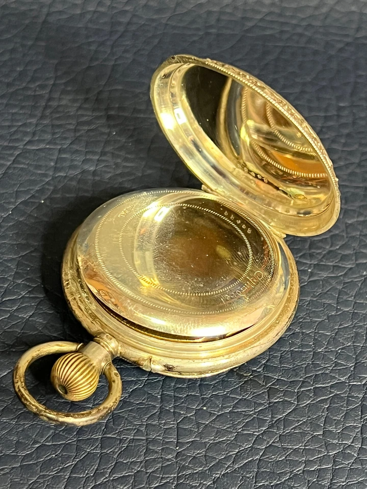 Antiguo reloj de bolsillo suizo de caza plateado grabado ciervo esmalte esfera Roma Foto 4 de 4