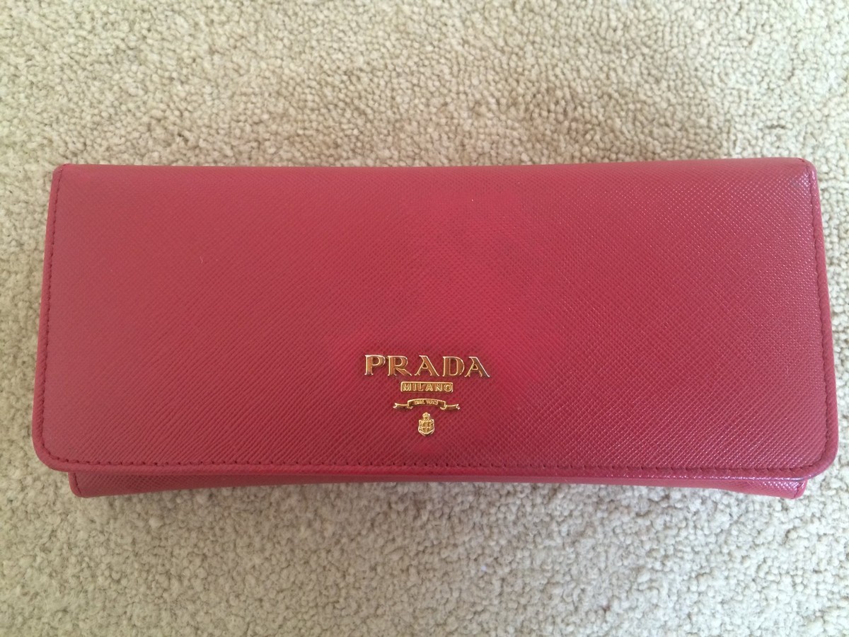 【PRADA】SAFFIANO LEATHER CONTINENTAL WALLET Amazon.com: Prada Bruciato Brown Saffiano Leather Zip Around