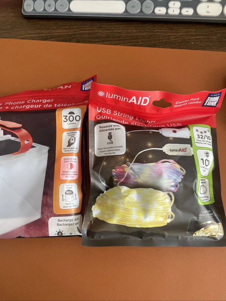 Linterna solar y cargador de teléfono LuminAID Titan 2 en 1 300 lúmenes ¡Nuevo! Foto 3 de 4