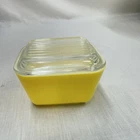 Vintage Pyrex Small Yellow Refrigerator Dish 501 With Lid Excellent