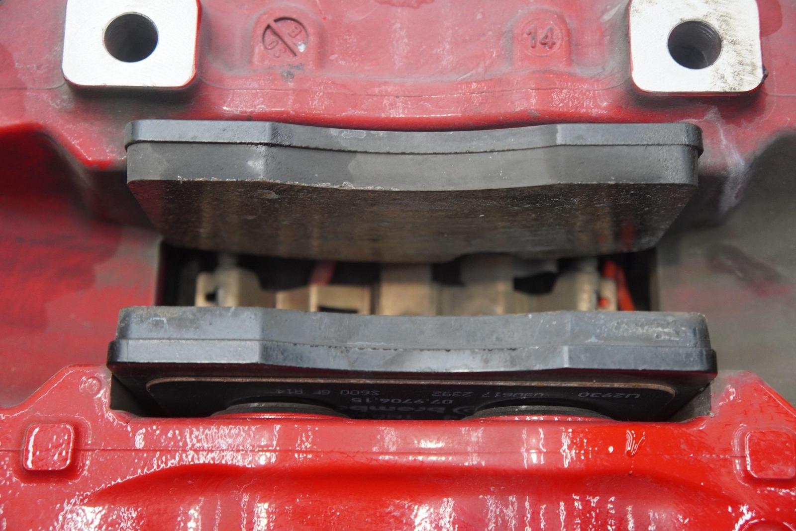 Rear Left Brake Caliper Red 311670 OEM Ferrari California T 2015-18