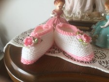 1 PAIR BABY BOOTIES KNIT 3 INCHES PINK WHITE