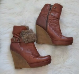 aldo wedge ankle boots
