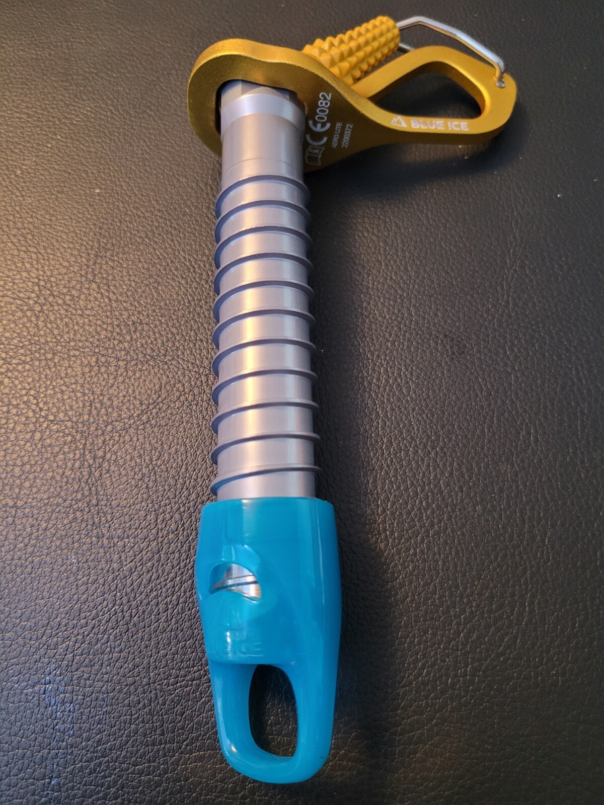 Tornillo de hielo azul Ice Aero Lite 13 cm