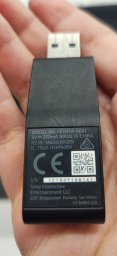 Auriculares inalámbricos para juegos Sony Platinum para PS4 PlayStation 4 negros con dongle - Imagen 3 de 10