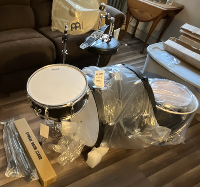 TAMA CL52KRS Acoustic Drum Kit w/ Snare, Bass, Hi-Hat, Cymbal Stand, Throne