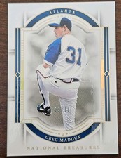 2024 Panini National Treasures Greg Maddux Gold 9/10 Atlanta Braves HOF