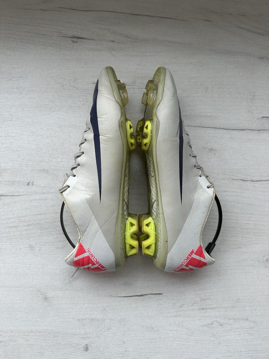 Nike Mercurial サッカーシューズ ホワイト/ゴールド 2016 Nike Mercurial Superfly Mens Firm-Ground Soccer Cleats
