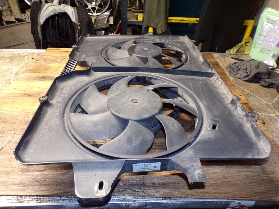 Ford Escape 08-11 Mariner 2008-2012 3,0 L motor de refrigeración eléctrico conjunto de ventilador OEM Foto 4 de 4