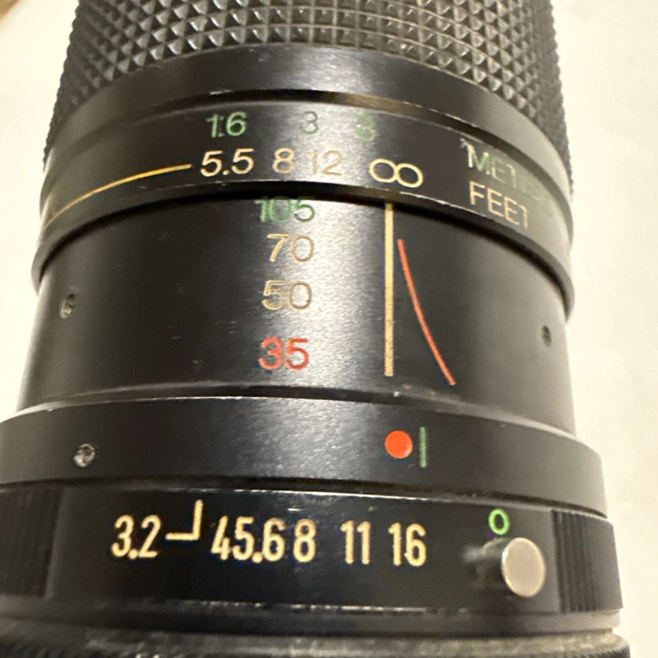 Vivitar 35-105mm MC Macro Focusing Zoom 1:3.2 - 4 MC Lens - Image 4 of 4
