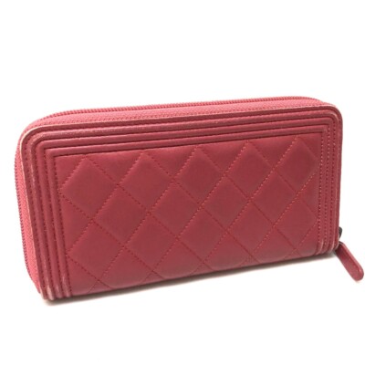 CHANEL☆手帳 Chanel Shiny Goatskin Quilted Chanel 19 Long Zipped Around Wallet