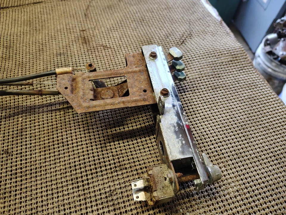 1967 Oldsmobile Cutlass Supreme 442 F85 Vista Cruiser HVAC NON A/C Heat Controls - Image 4 of 4