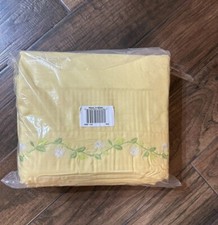 New Unbranded Yellow 100 Polyester Embroidered Hem King Sheet Set 4Pc