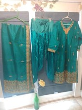Shalwar Kameez Dupatta Pakistani Indian Bright Emerald Green Size Large NWOT