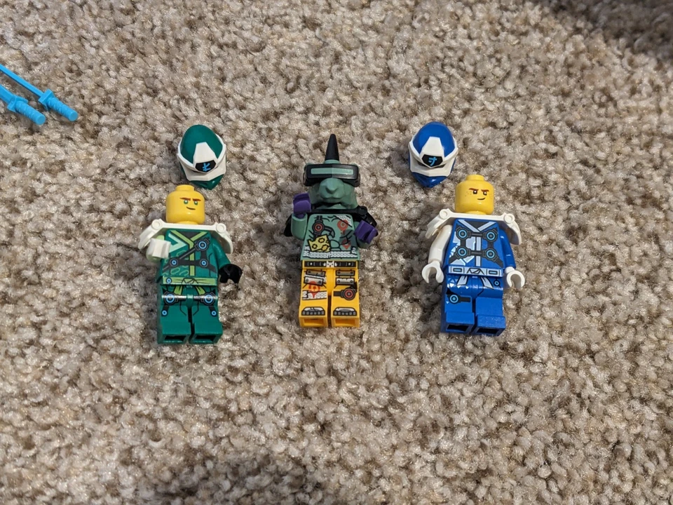 LEGO NINJAGO: Jay and Lloyd's Velocity Racers (71709) - Complete - Image 3 of 4