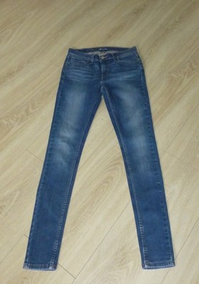 moderne Levi´s Jeans Super Skinny in der Größe W30 blau