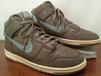 Nike High top Dunk 2003 MENS Sz  11 M Olive Green soft leather