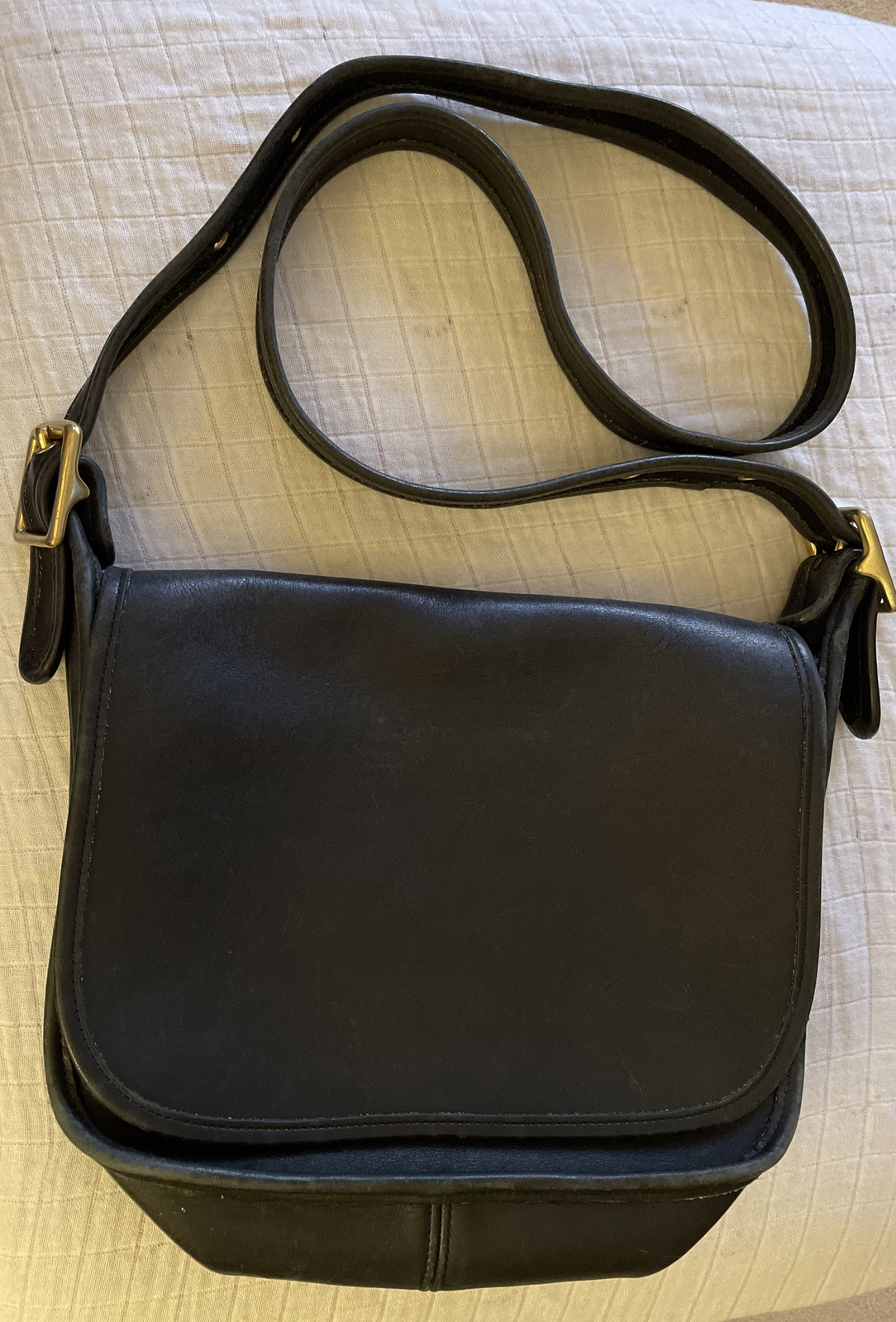 Vintage Coach Saddle Brown Crossbody Leather Bag No. … Gem