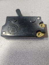 ARROW- H&H 3 POSITION SWITCH, OFF/ON/ON, 3AMP@250V,7.5AMP@120VOLT, USA,LOT OF 4