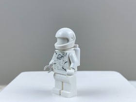 LEGO Space Police Minifigure White CLASSIC SPACE STATUE 5974 Galactic Enforcer