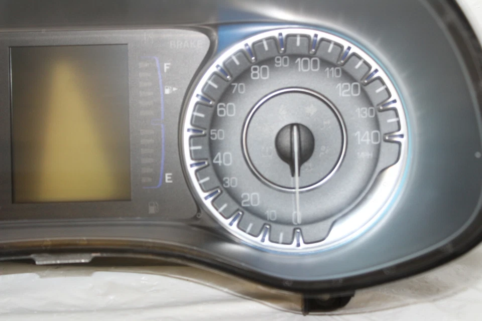 Cuadro de instrumentos velocímetro Chrysler 200 2015 tablero indicadores 87.631 millas Foto 4 de 4