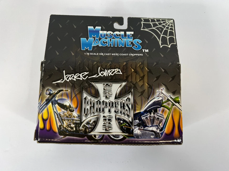 Jesse James Muscle Machines Motorcycle 1:18 Die-Cast CHERRY CFL  BLACK & Green - Image 3 of 4