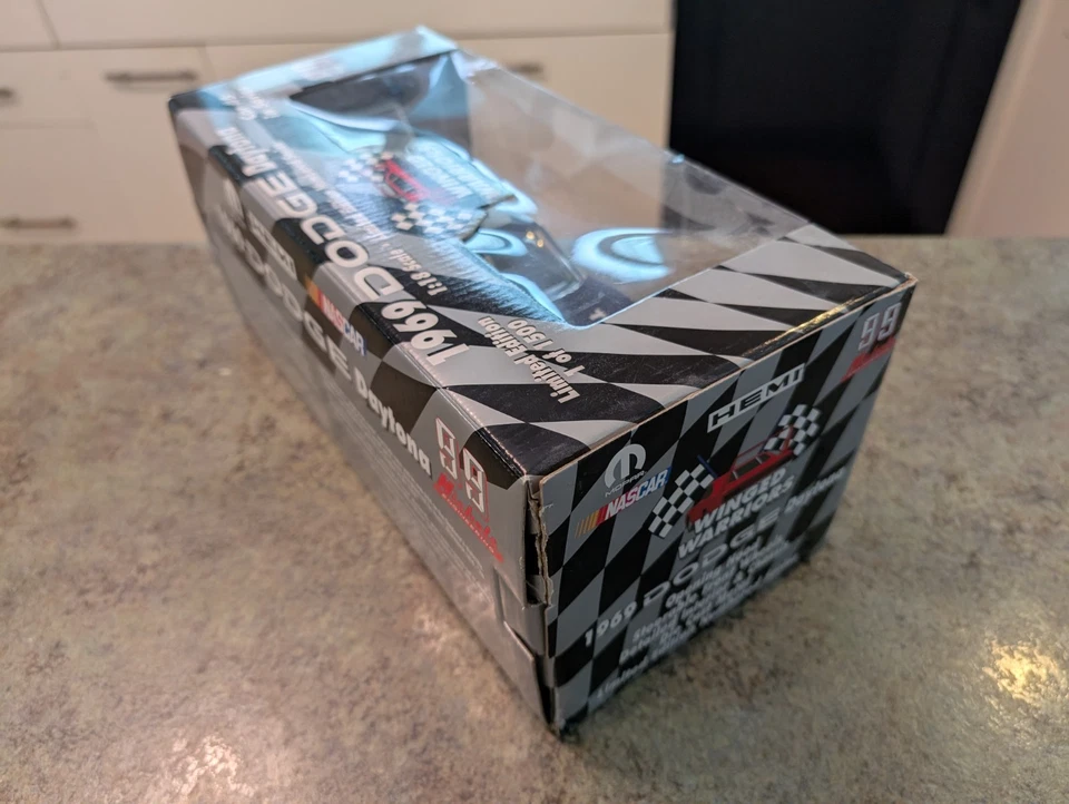 Winged Warriors 1969 Dodge Daytona 1:18 Ltd Ed Charlie Glotzbach #99 NASCAR Mint - Image 4 of 4