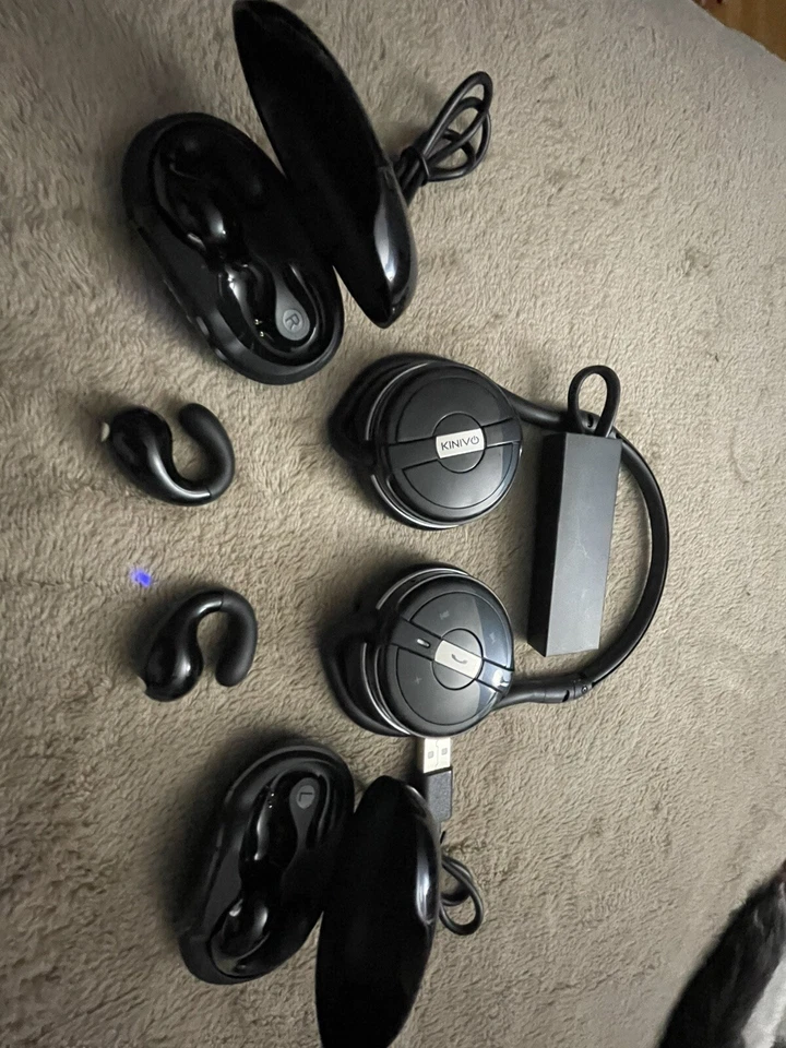 Paquete de auriculares Bluetooth Kinivo BTH240 con 2 pares de auriculares con clip... Nuevos Foto 2 de 4