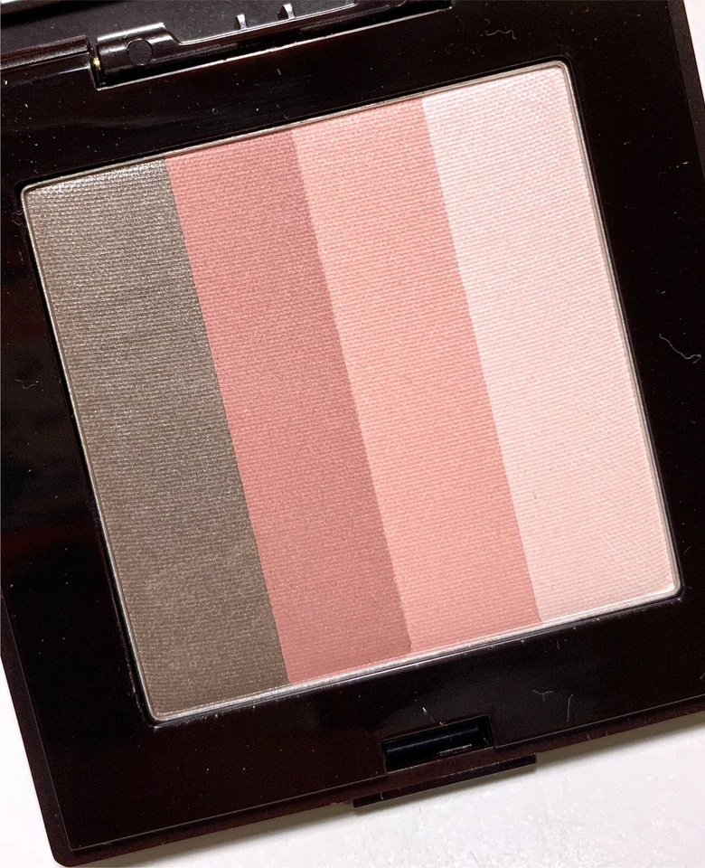 Sombra de ojos Laura Mercier Eye Evolution of Color cuádruple en ROSA LLUVIA ~ Rara nueva en caja Foto 2 de 4