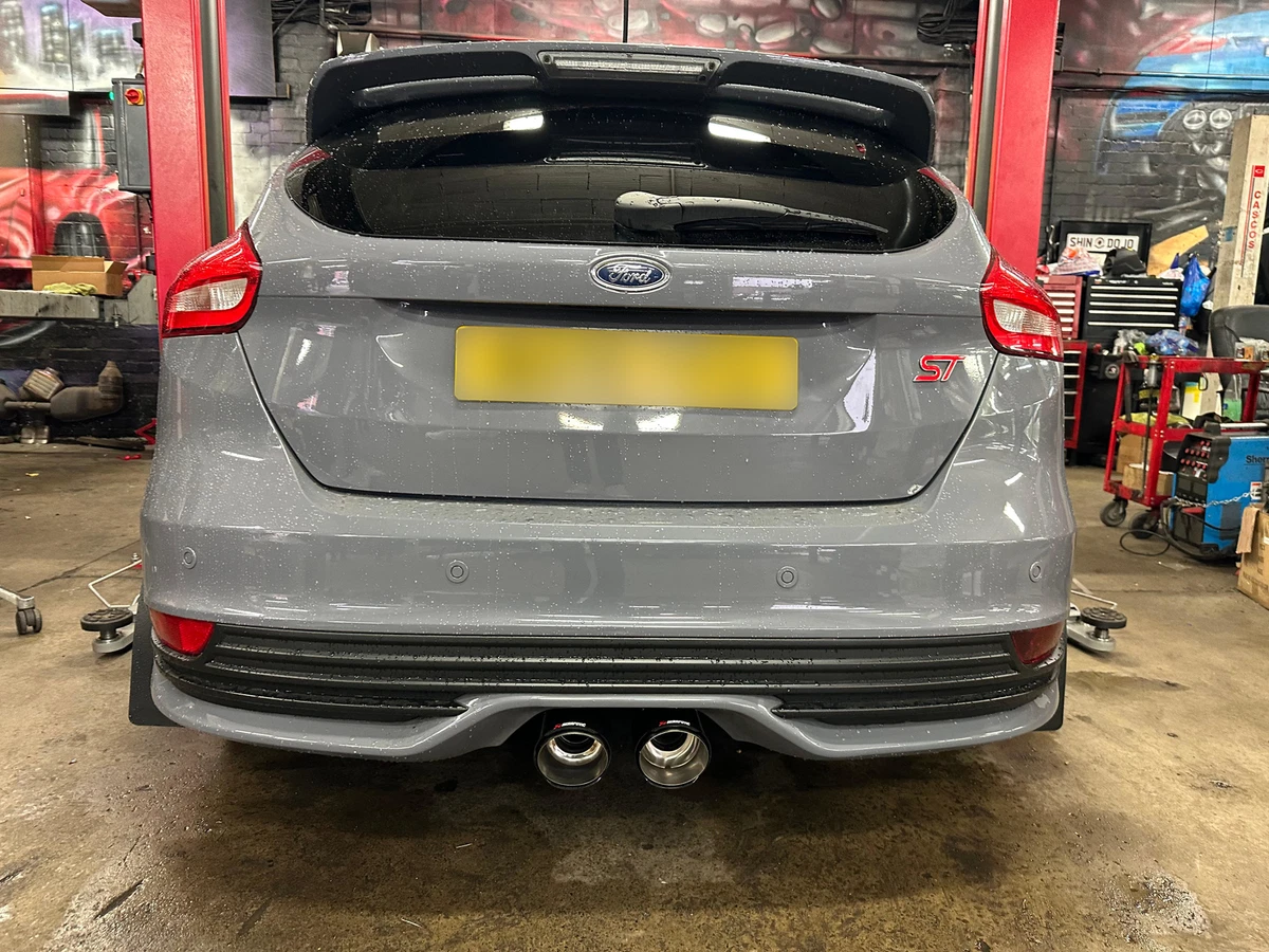 FORD FOCUS ST CUSTOM BUILT STAINLESS STEEL EXHAUST SYSTEM FITTED