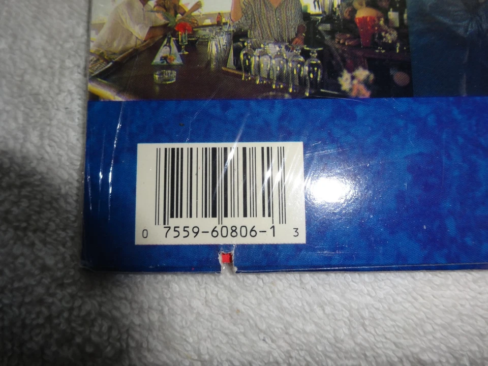 "COCKTAIL"  ORIGINAL MOTION PICTURE SOUNDTRACK Lp Record Album Vinyl 33- - Image 3 of 3