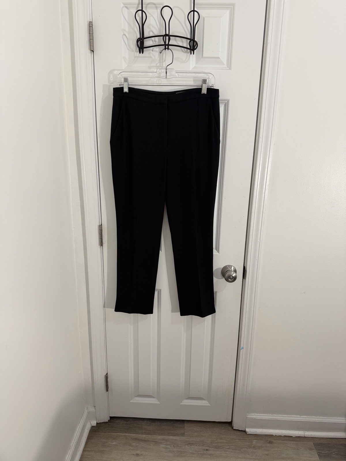 Alexander McQueen Women's Cropped Pants Size 42 Black