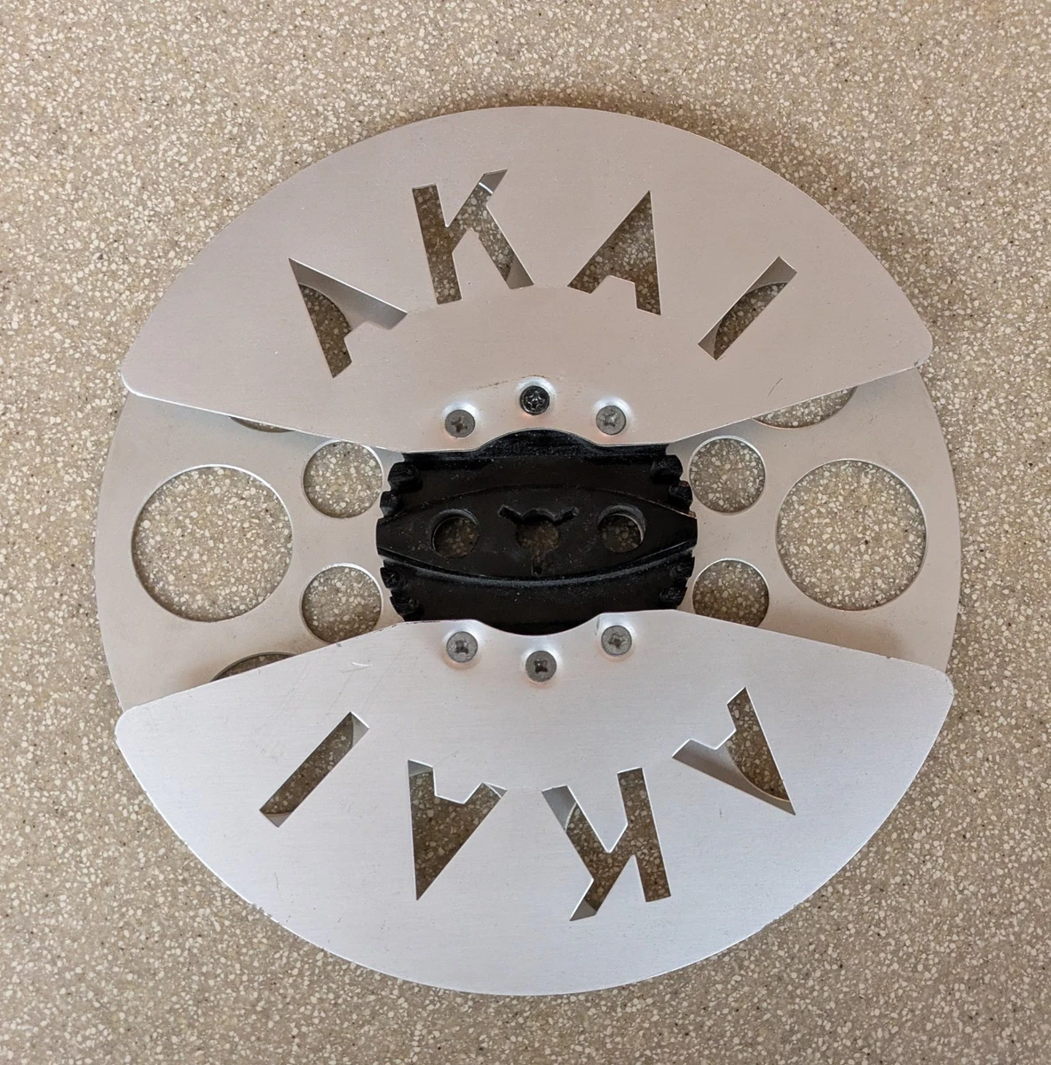 AKAI メタルリール17号　新品未使用 Akai Metal Reel for sale - eBay