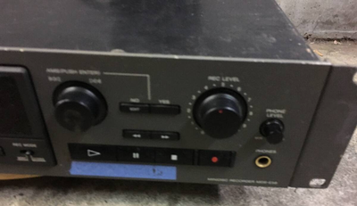 Sony Minidisc Recorder Mds-e58 With 10 Mini Discs Tested and