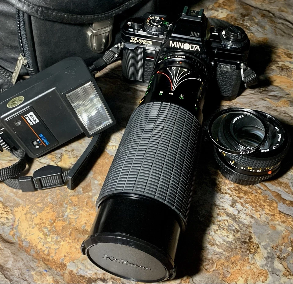Cámara fotográfica Minolta X-700 35 mm MD 50 mm F 1,7 y 49 mm lente UV y lente zoom extendido Foto 3 de 4