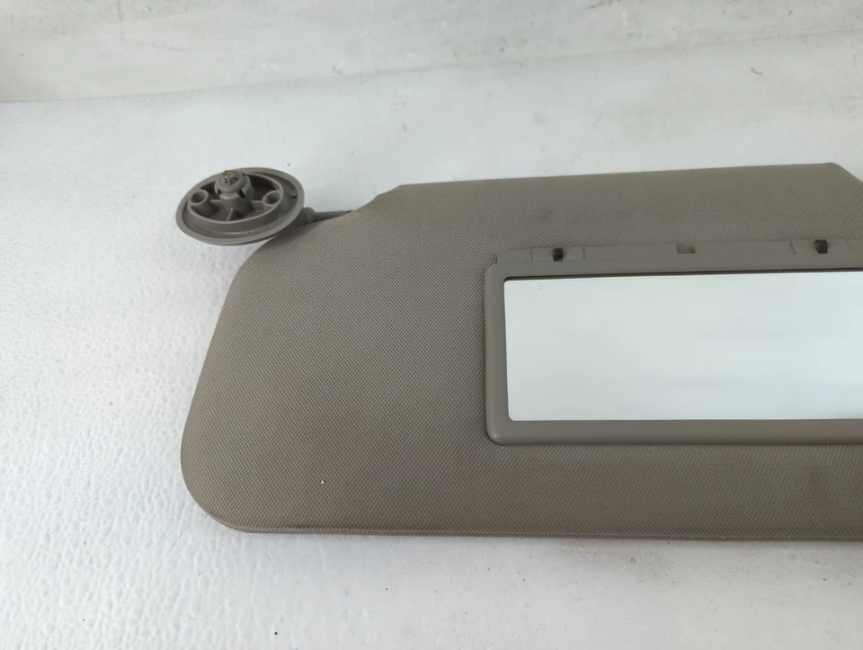 2007 Suzuki Xl-7 водитель солнцезащитный козырек зеркало левый солнцезащитный козырек темно бежевый MHL29 - Изображение 4 из 4