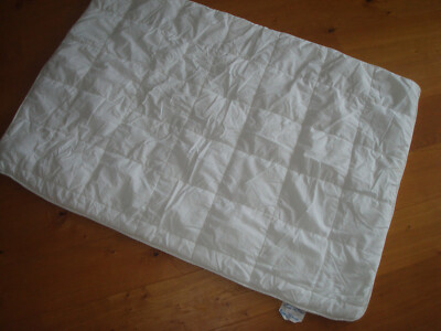 leichte Kindersteppdecke, Babysteppdecke 135 x 90/100 cm