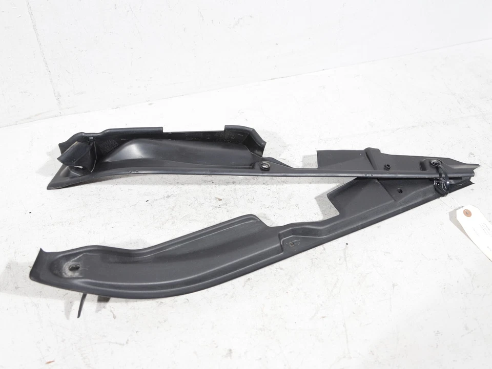 OEM 20-23 BMW 228I XDRIVE GRAN COUPE 2.0L - Right Fender Filler Panel 7450920 🚗 - Image 2 of 4