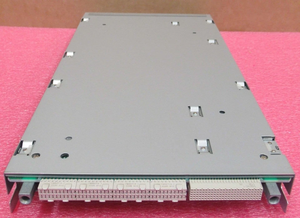 Fujitsu Eternus DX60 S2 2.5" 2-Port ISCSI Controller Module CA07414-C711 - Image 3 of 4