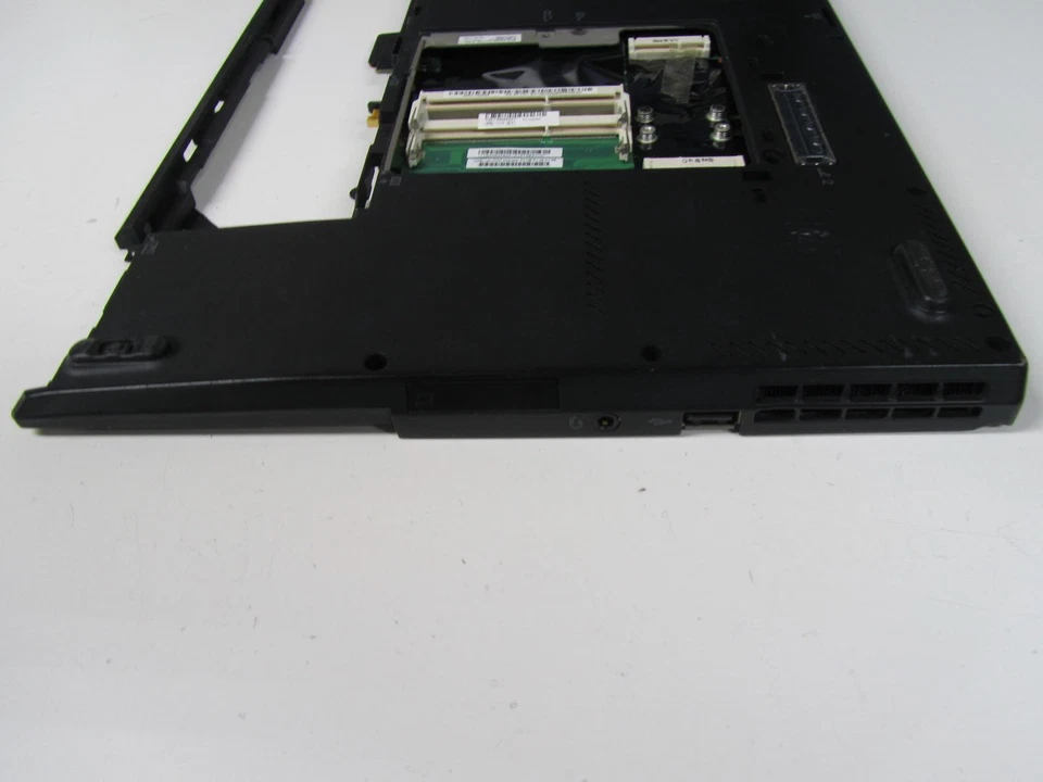 Lenovo ThinkPad T410s 15.6 in. - i5-560M 2.66GHz Motherboard - 04W0321 - Tested - Image 3 of 4