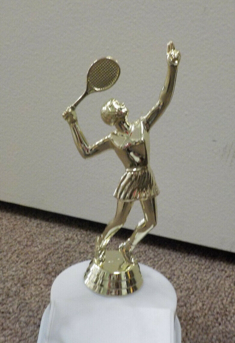 【SALE／81%OFF】 Tennis award trophy comes with female engraving high about 爆安プライス 7