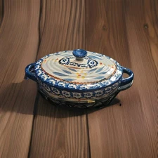 Temp-Tations "OLD WORLD BLUE" OVAL INDIVID. 9 OZ COVERED CASSEROLE W/STAND 7"