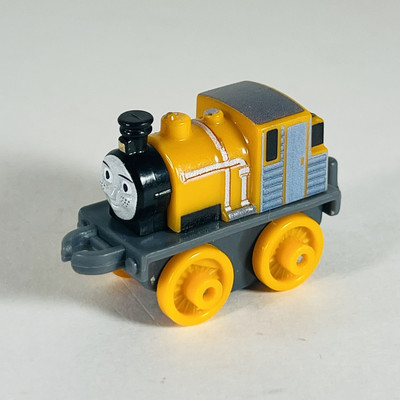 Dash Thomas the Train Mini Miniature Plastic Tank Engine Yellow Gray G47A