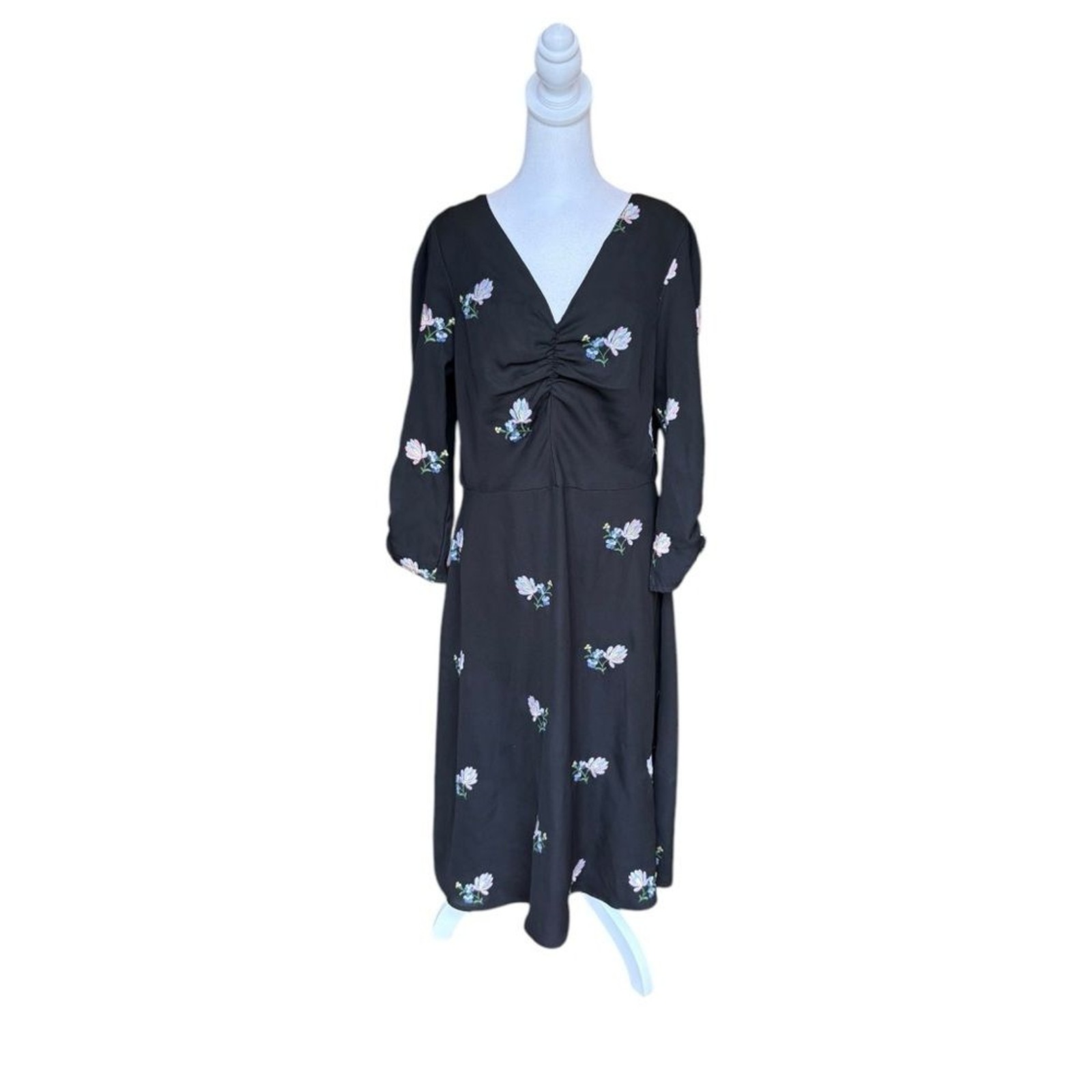 ASOS Floral Embroidered Midi Dress Womens Size 10 Black NWOT