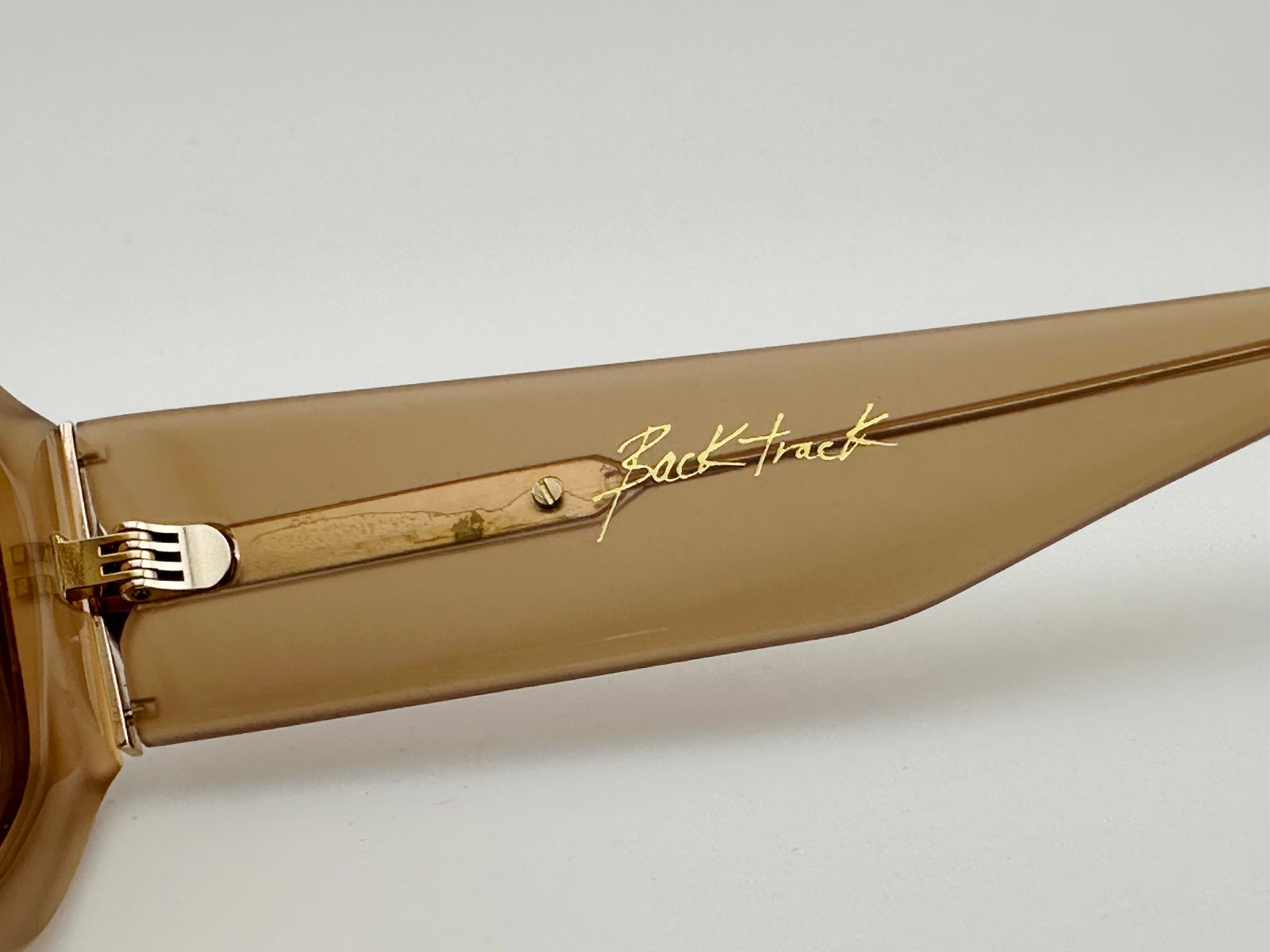 Dezi BackTrack Translucent Beige Oversized Sungla… - image 16