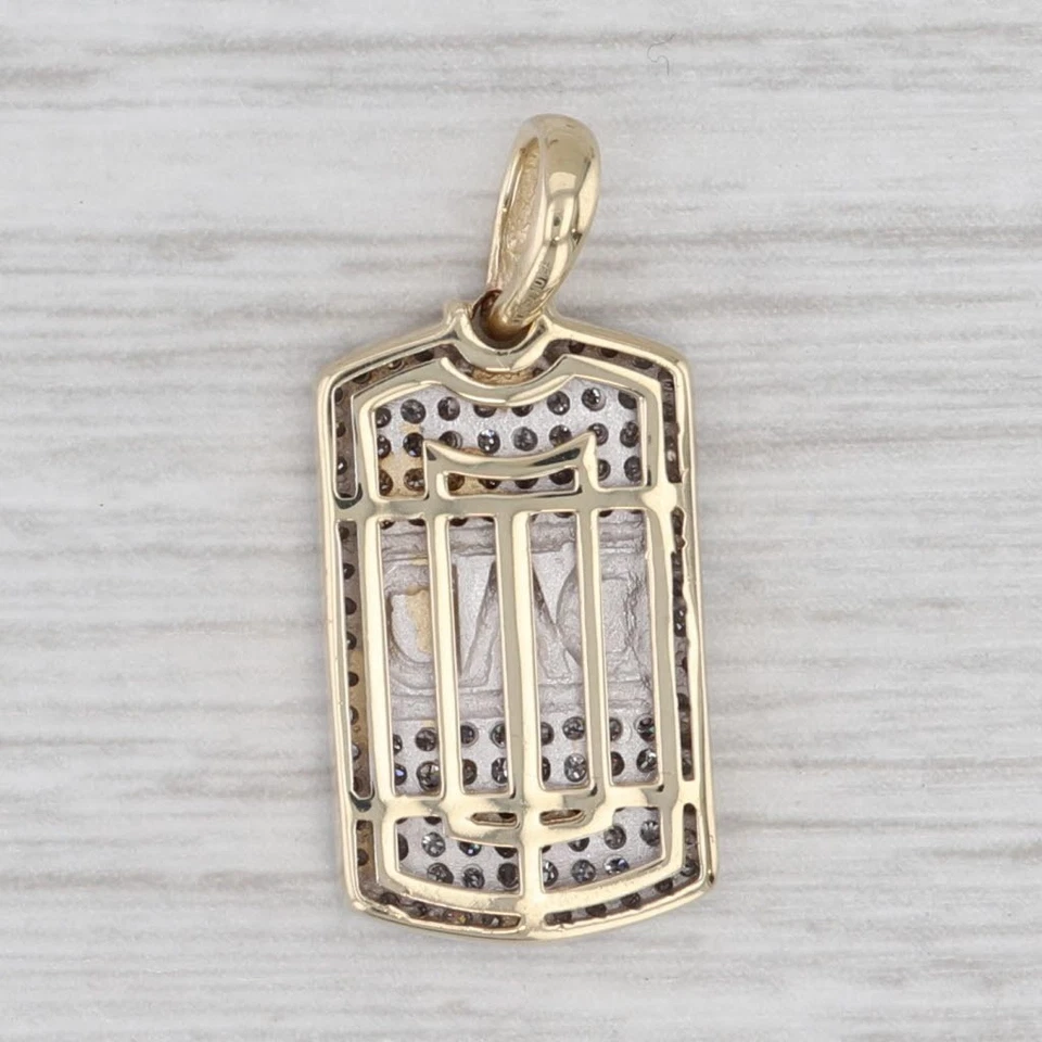 Pingente "pai" com diamante 0,29 ctw ouro amarelo 10K - Imagem 2 de 4