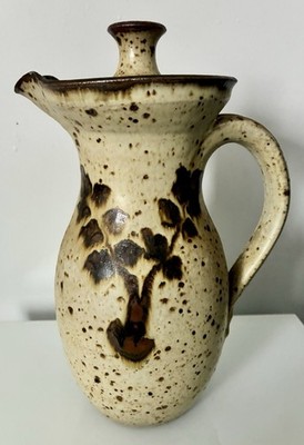 Steinzeug Handarbeit Studio Krug mit Deckel von Melvyn und Irene Swindells