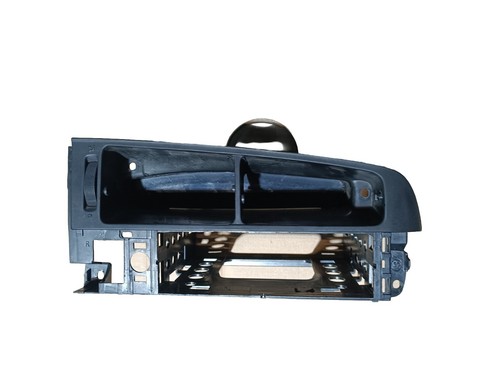 VW Golf 3 Vento Golf  4 Cabrio Gitter Luftdüse Armaturenbrett 1H6819736