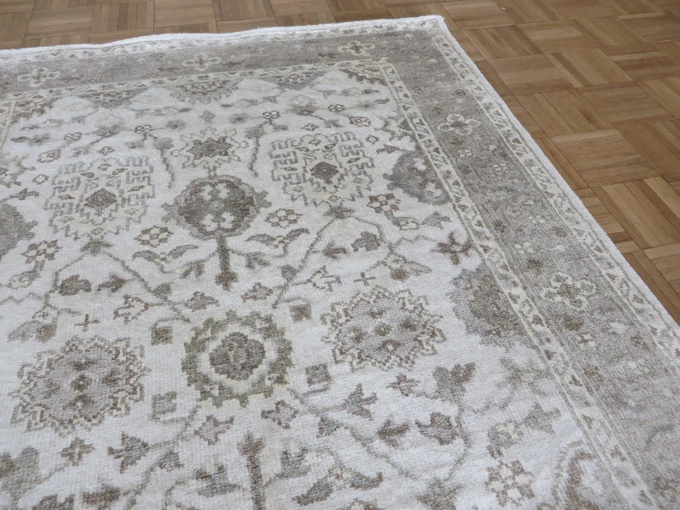 3'11 X 5'10 Hand Knotted Ivory Gray Bamboo Silk Oushak Ushak Oriental Rug G5718 - Image 4 of 4